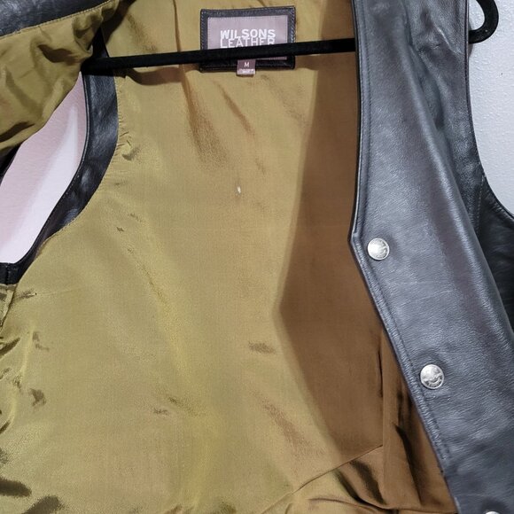 Wilsons Leather Men's M Medium Black Leather Biker Motorcycle Vest Snap Closure - Picture 11 of 11